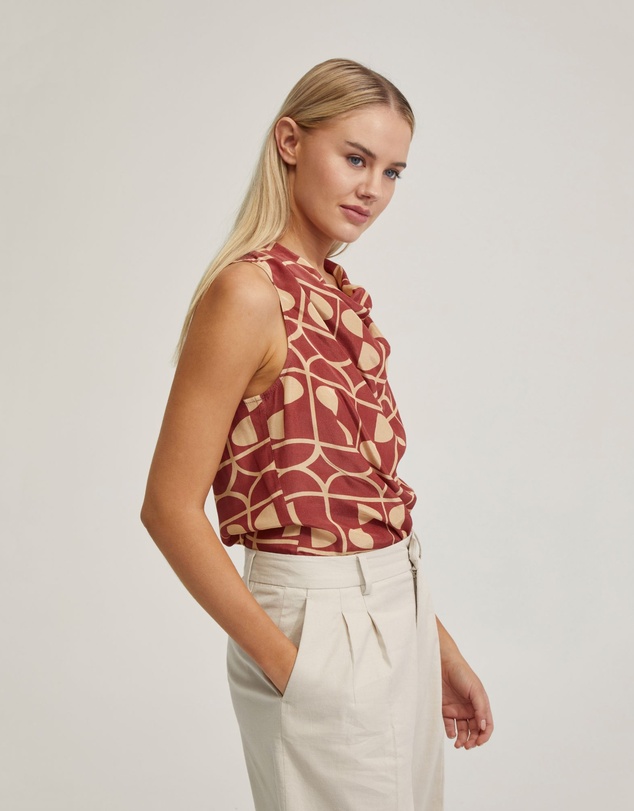 Oxford - Angelica Geo Print Soft Neck Top