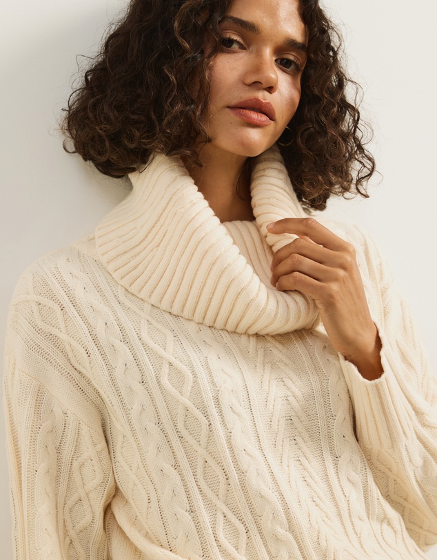 Atmos&Here - Zuri Cable Knit Sweater