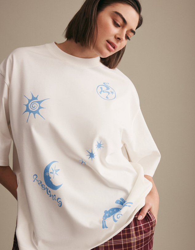 Resting - Brandwear Bowie Tee