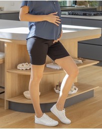 Angel Maternity - Maternity Rib Bamboo Bike Shorts in Black