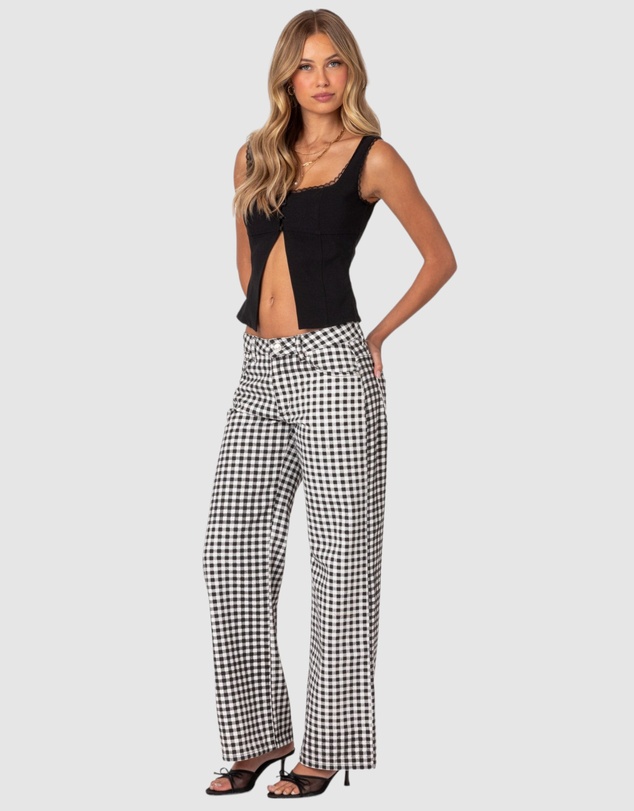 EDIKTED - Odette Split Front Tailored Top