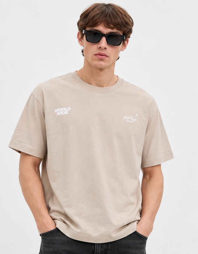 Jack & Jones - JCotrace Graphic Back SS Tee CN
