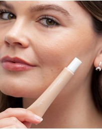 Ere Perez - Lychee Creme Corrector - Tres