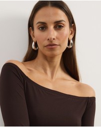 Atmos&Here - Hanna Long Sleeve Off-Shoulder Maxi Dress