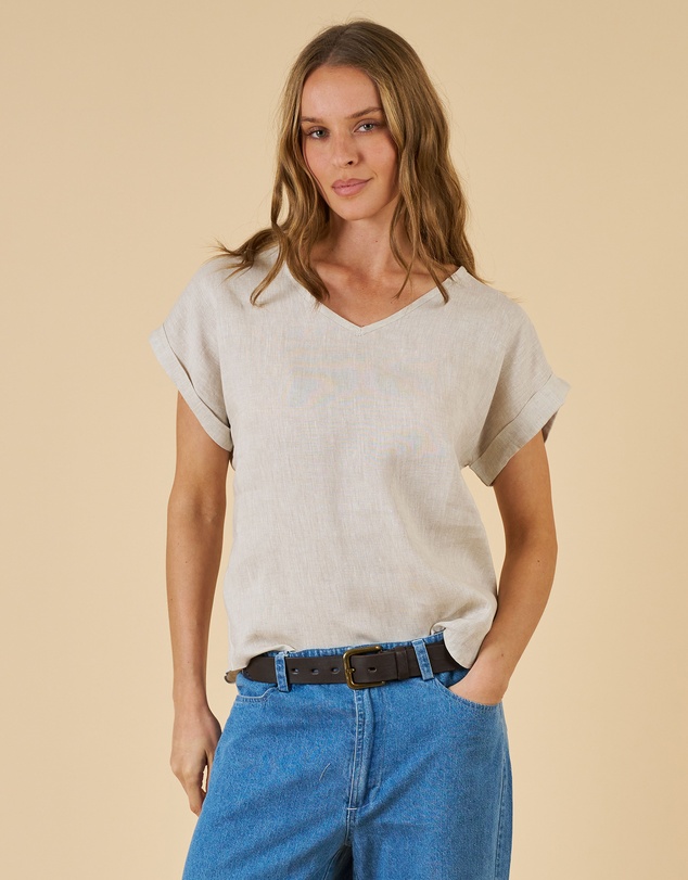 CAMIXA - Martina Linen V-Neck T-shirt