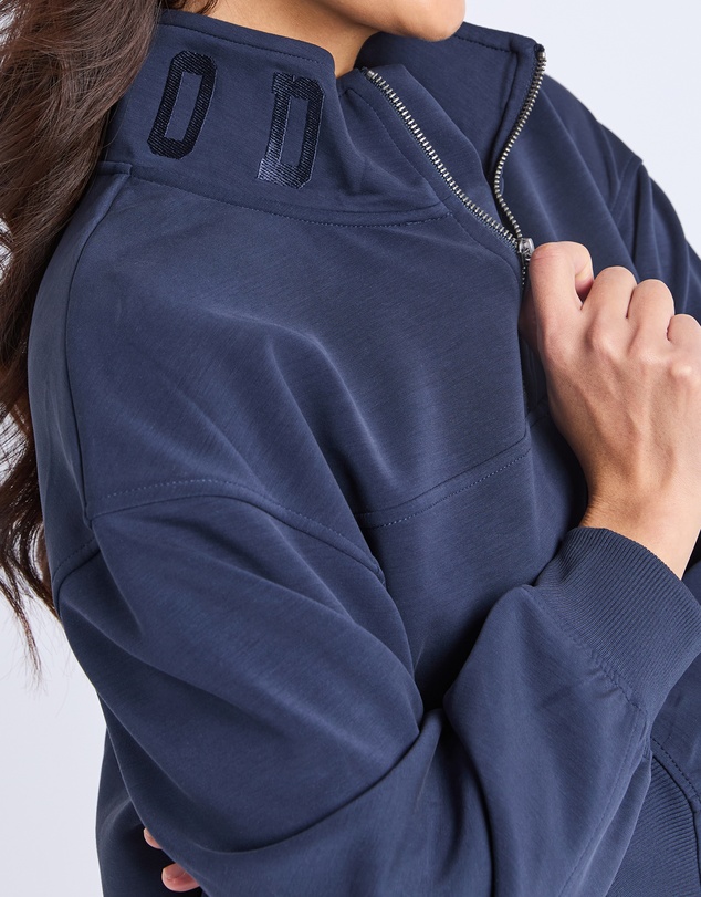 Foxwood - Luxe Zip Crew