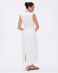 Minima Esenciales - Paloma Linen Midi Dress
