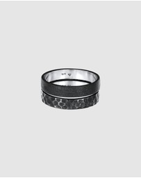 Kuzzoi - ICONIC EXCLUSIVE - Ring Men Set Basic Hammered in 925 Sterling Silver Oxidized