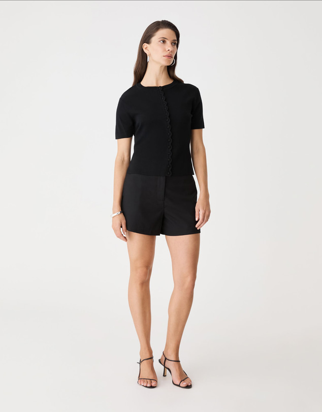 Forcast - Mel Short Sleeve Scallop Knit
