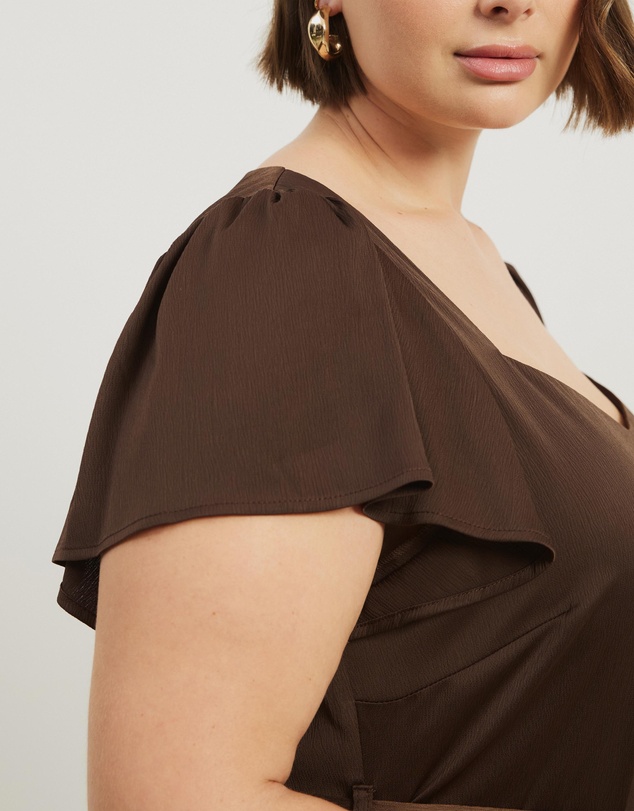 Atmos&Here Curvy - Florence Flutter Sleeve Maxi Dress