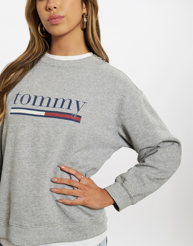 Vintage by The Real Deal - Pre Loved - 90s Tommy Hilfiger Sweatshirt