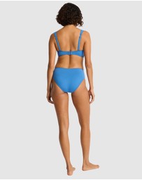 Sea Level Australia - Essentials Edit Cross Front Multifit Bra Top