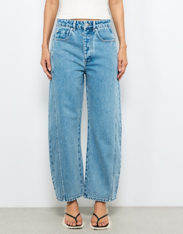 AERE - Mid Rise Barrel Leg Jeans