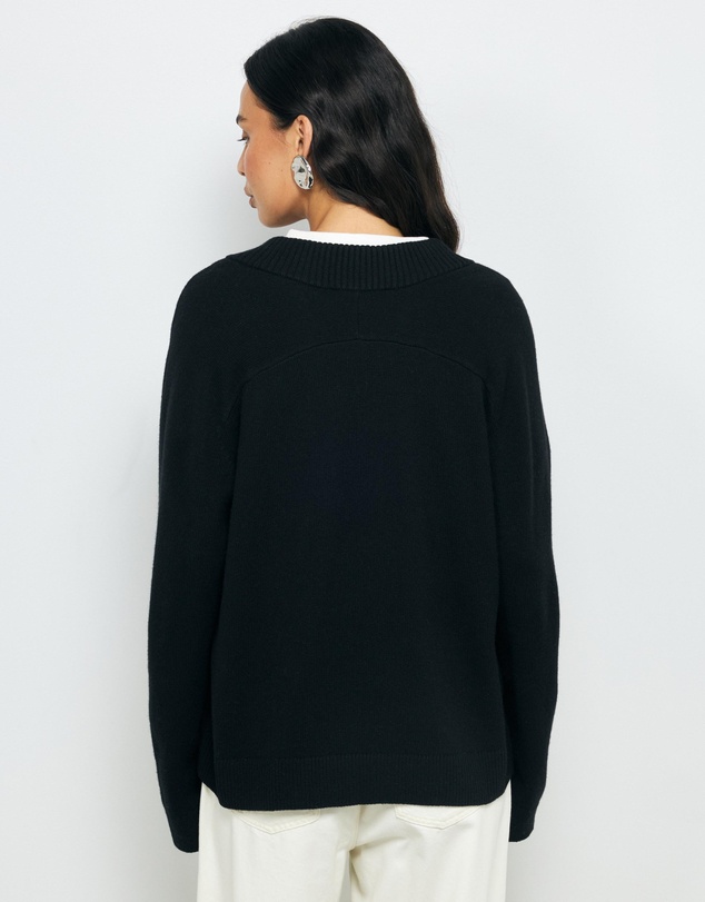 AERE - Nelu Merino Wool Blend V Neck Knit Jumper