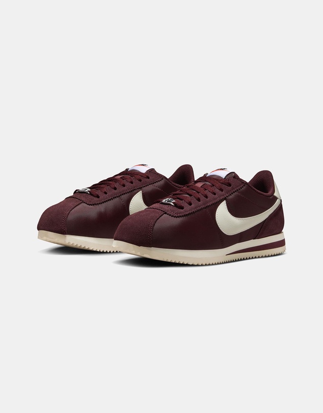 Nike - Cortez Textile - Women's