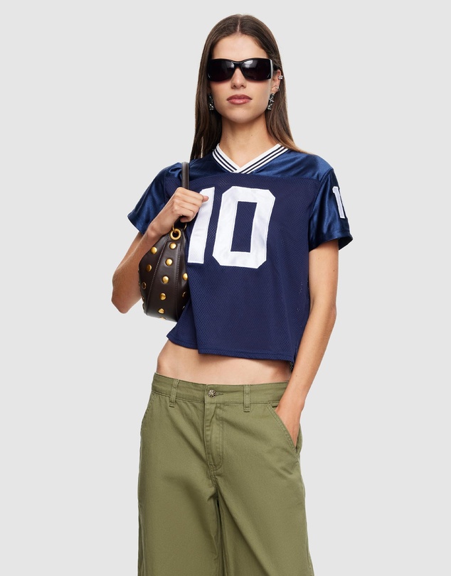 Lioness - It Girl Tee