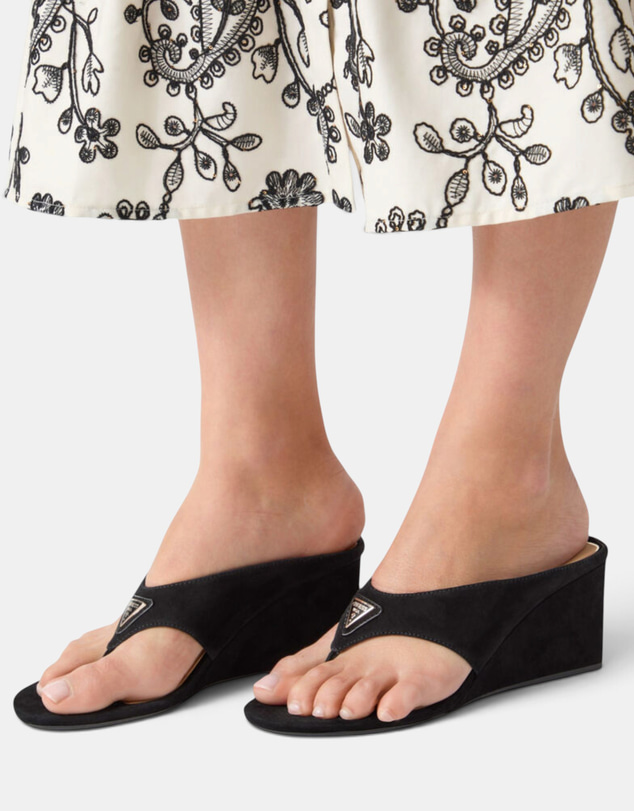 GUESS - Marchon Wedge Sandals