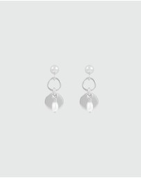 Alana Maria - Sia Freshwater Pearl Earrings - Silver