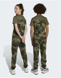 adidas Sportswear - Seasonal Essentials Camo Fleece Pant Kids