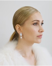 Stephanie Browne - Viva Pearl Earrings