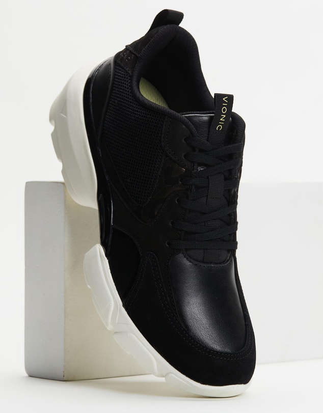 Vionic - Aris Lace-Up Sneaker - Black