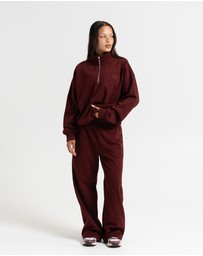 HyperLuxe The Label - 1/4 Zip Sweatshirt