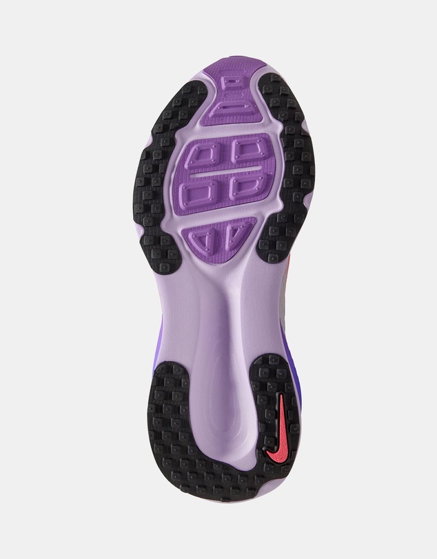 Nike - Vomero 18 - Women's