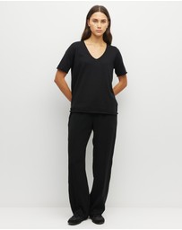 JH Lounge - JHL V-Neck T (Fine Cotton Cashmere) Black