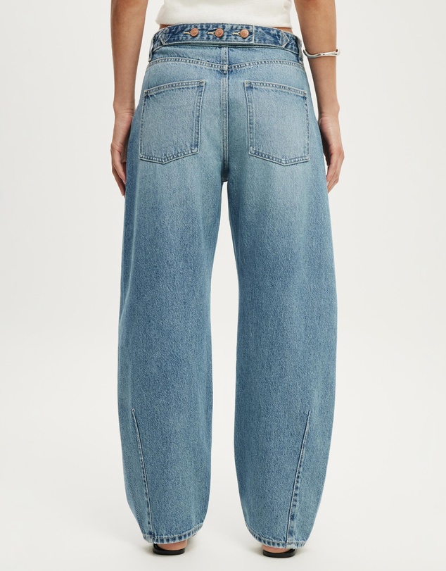 Cotton On - Mid Rise Barrel Jeans
