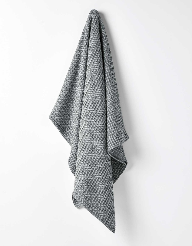 Aura Home - Waffle Throw