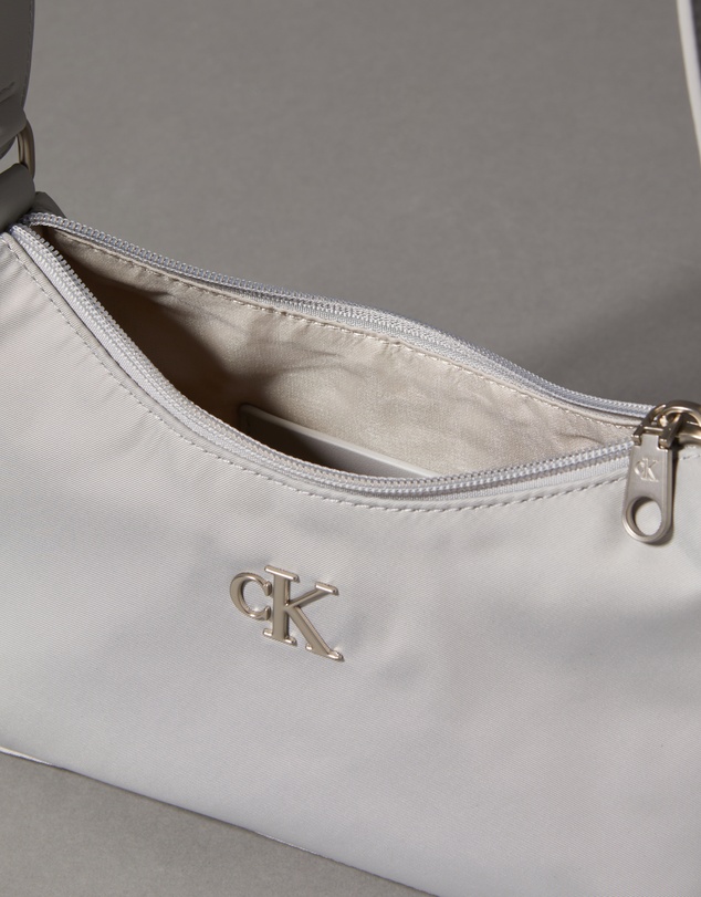 Calvin Klein - Sleek Shoulder Bag