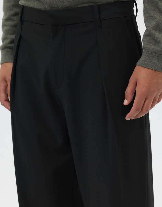 AERE - Pleated Relaxed Fit Pants