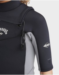 Billabong - Boys 8 to 16 Absolute Natural Chest Zip Wetsuit