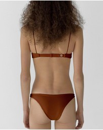 Ziah - Bravissimo Hardware Bottoms