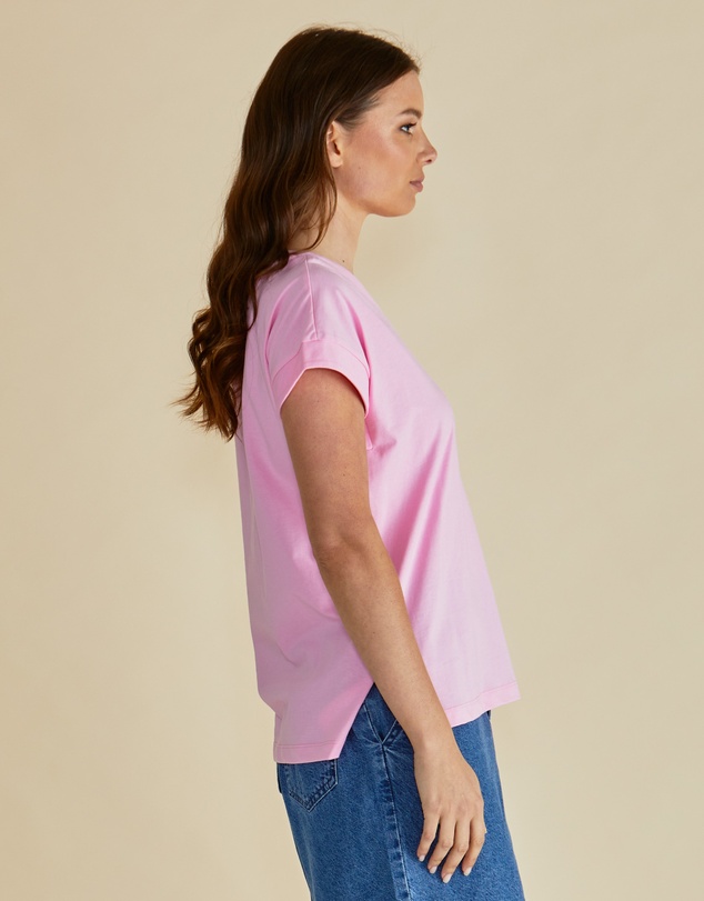 Betty Basics - Tracy V-Neck Tee