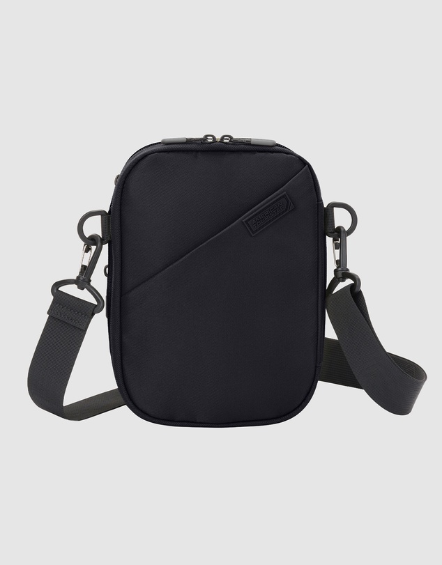 American Tourister - Orbit Vega 3A Lightweight Expandable Crossbody Bag
