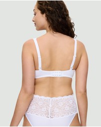 Triumph - Amourette Wire Padded Bra