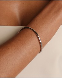 Astrid & Miyu - Wave Bangle
