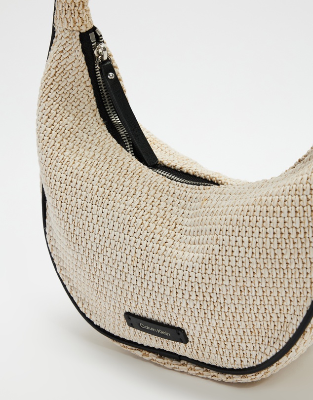Calvin Klein - Pinched Raffia Medium Shoulder Bag