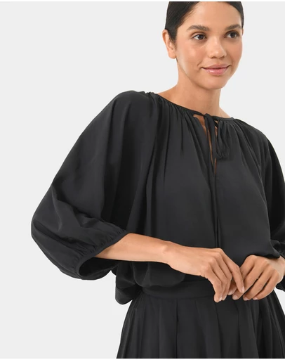 Forcast - Annalia Dolman Sleeve Top