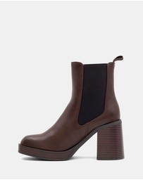 Therapy - Pout Ankle Boots