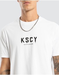 Kiss Chacey - Division Dual Curved Tee
