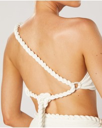 Winona - Valor Asymmetrical Top White 