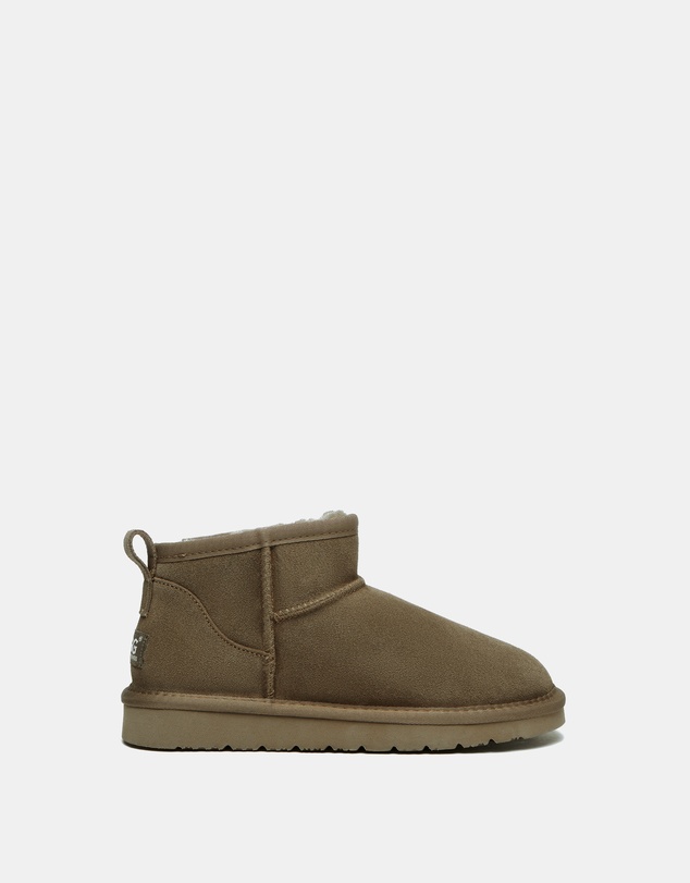 EVERAU - Australian Shepherd Ugg Julia Cow Suede Upper UGG Boots