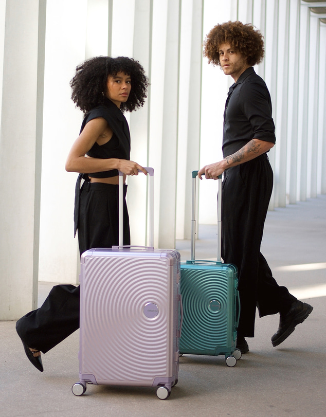 American Tourister - Soundbox Alu Check-In Medium 68cm Zipperless Suitcase