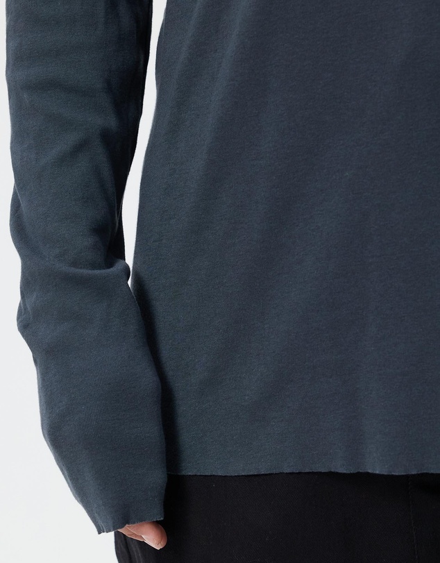 Surrounded By Ghosts - The Atacamite Slim Rib Knit Turtle Neck T-Shirt