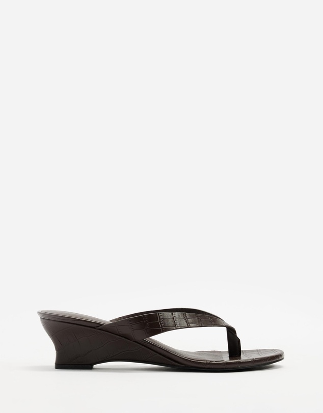 AERE - Leather Wedge Heel Thongs
