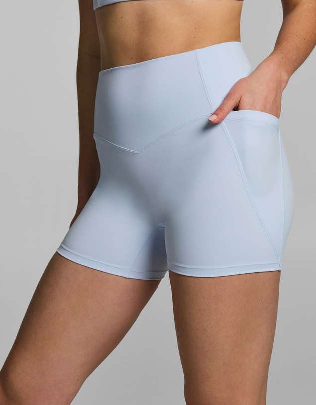 Rockwear - No Front Seam Pocket Mid Thigh Bike Shorts