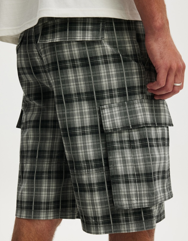 Cotton On - Baggy Cargo Short