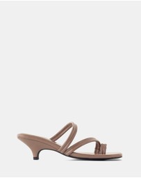 Therapy - Nolita Heels